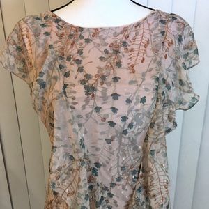 Floral shiny dress with ruffles